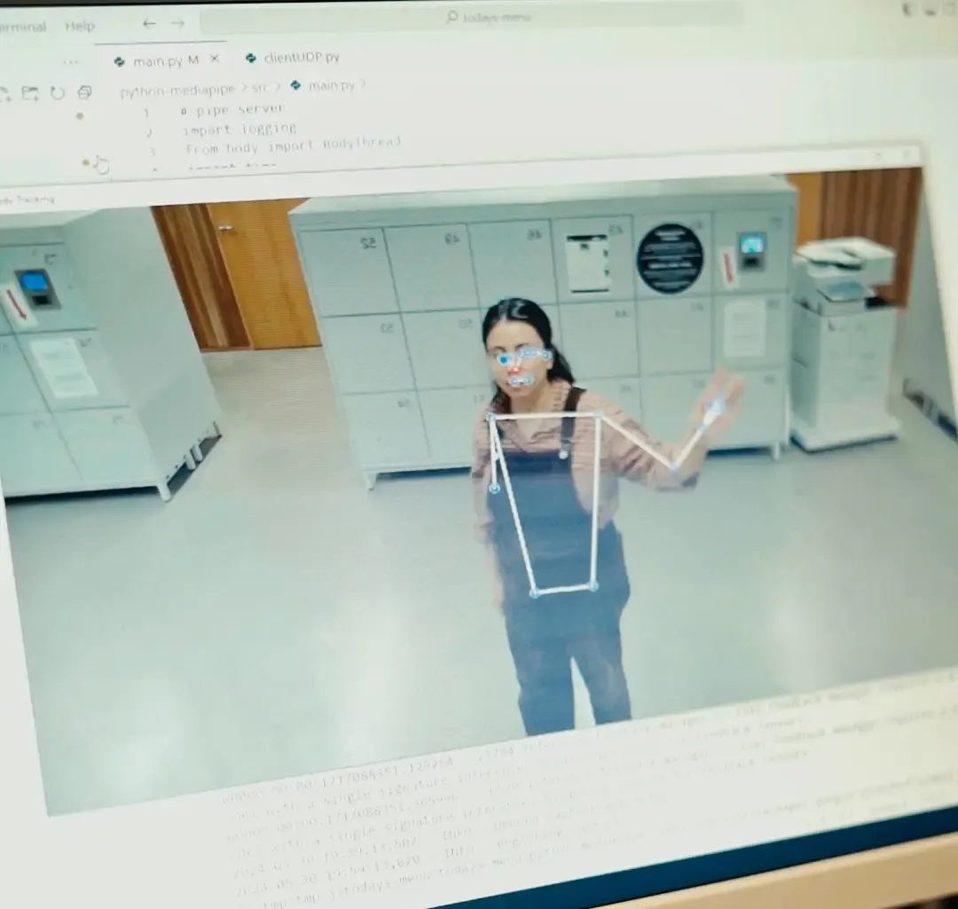 AI face detection on computer.